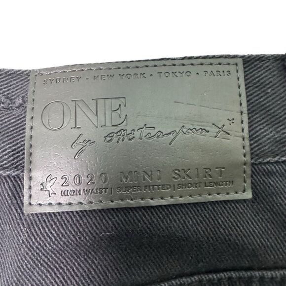 One Teaspoon 2020 Denim Mini Skirt Black Oak Women’s Size 28 Jean‎ 4474 - Picture 4 of 8